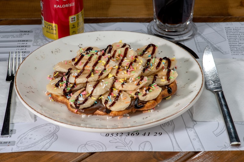 Banana waffle