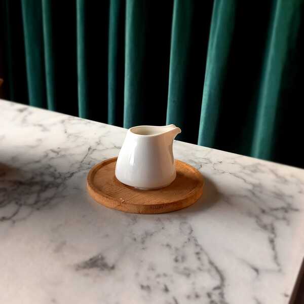 Milk pot