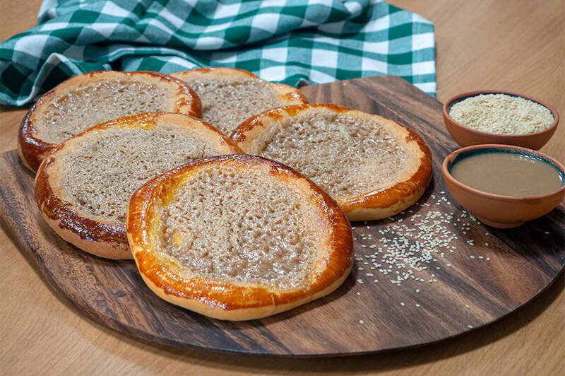 Pide with Tahini