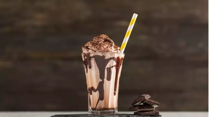 Chocolate milkshake